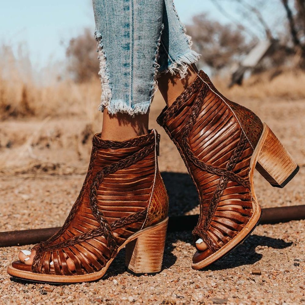 Freebird by Steven... cognac Leather Sandal "BELA"